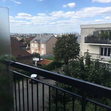 Ferienwohnung Lumineux Studio Avec Balcon / Cosy Flat With Balcony Villejuif Exterior foto
